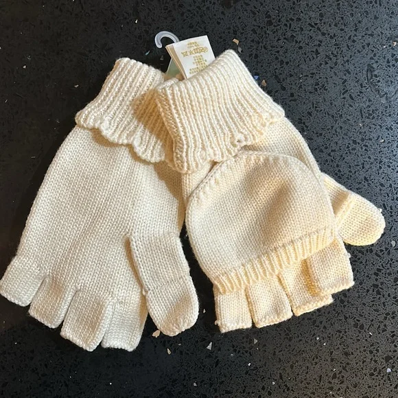 NWT Kate Spade Scarf Set - Picture 3 of 5